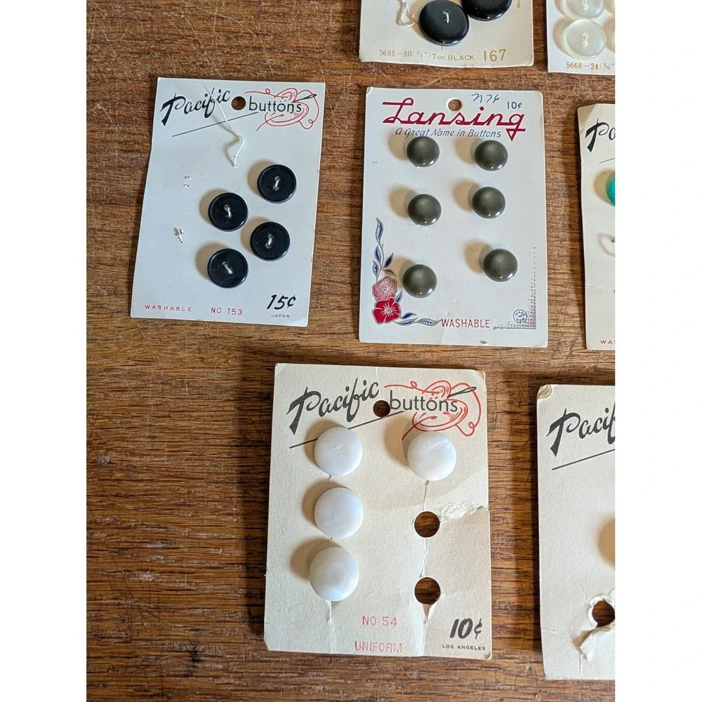 Vintage Button Lot Lansing Le Chic Pacific Cards Sewing Notions Mixed Colors